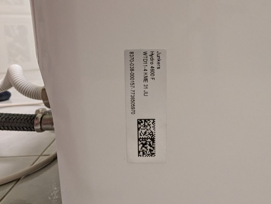 Esquentador Ventilado Junkers (Bosch)  Hydro 4600 F 11L | Como Novo | Apenas 2 Anos