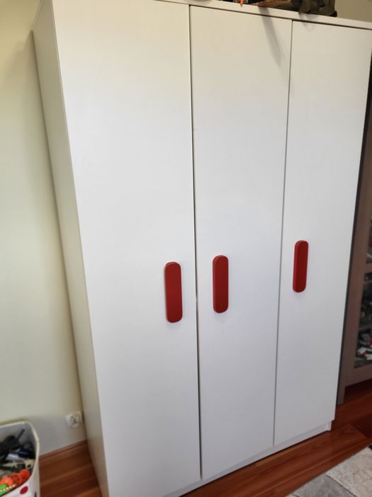 Zestaw mebli dziecięcych / młodzieżowych