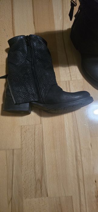 Kozaki skórzane damskie do łydki