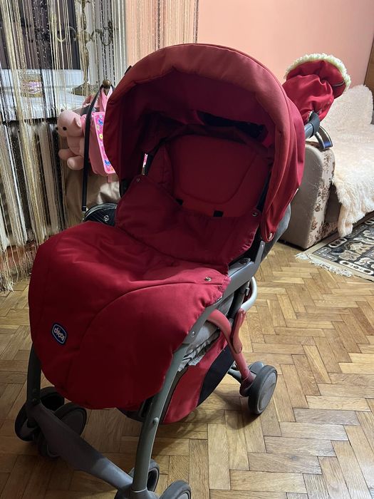 Продам Chicco прогулку