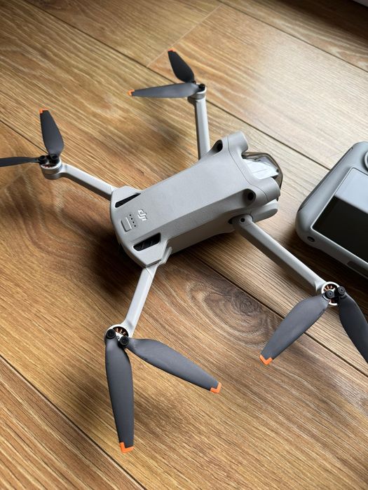 Dron DJI Mini 3 Pro