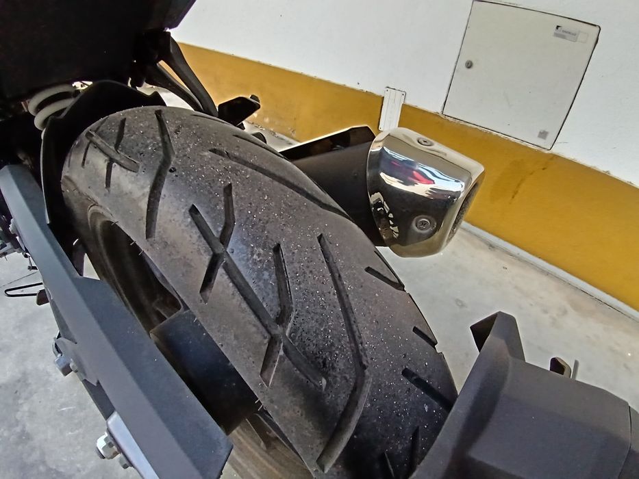 SYM NH-X 125 – 2019 | 7.365 KM | Excelente Estado