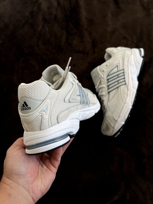 Adidas Response CL