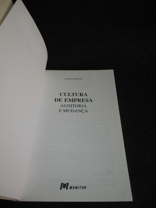 Livro Cultura de Empresa Auditoria e Mudança Maurice Thévenet