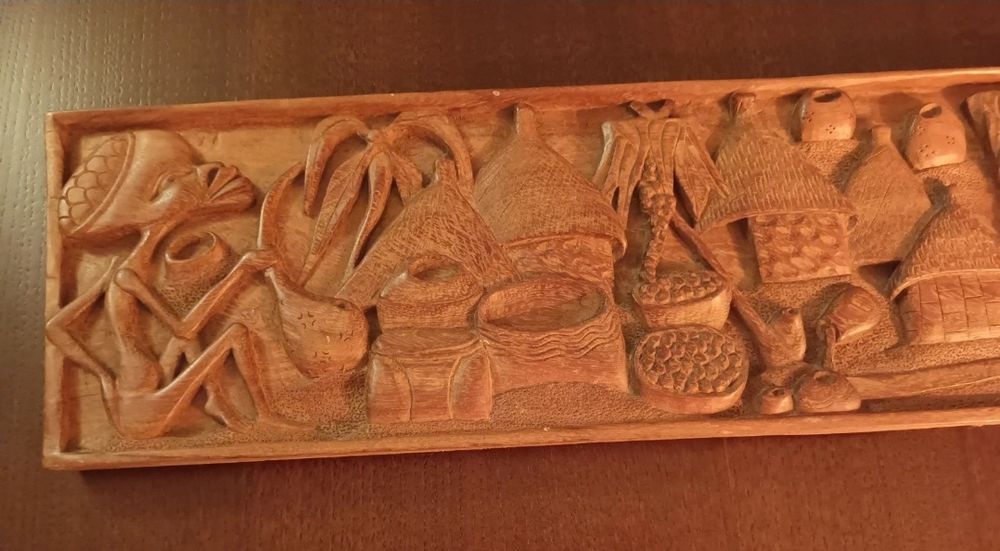 Escultura plana madeira maciça _ arte africana