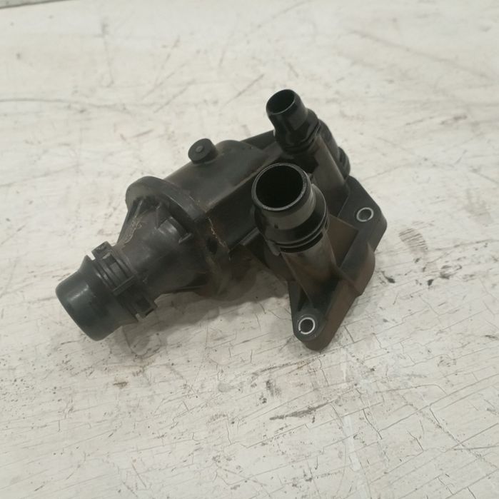 Carcaça de termostato - BMW 1 (F21) | 11 -