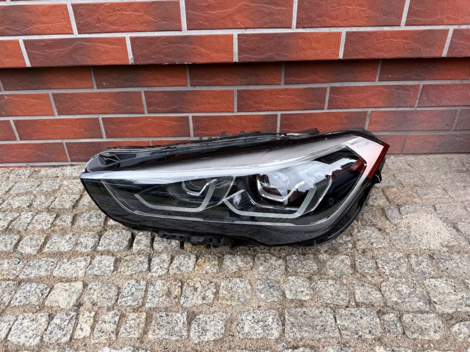 BMW X1 F48 LIFT LCI LAMPA LEWA FULL LED EUROPA ORYGINAL idealna 5A01171 9477811 7472249