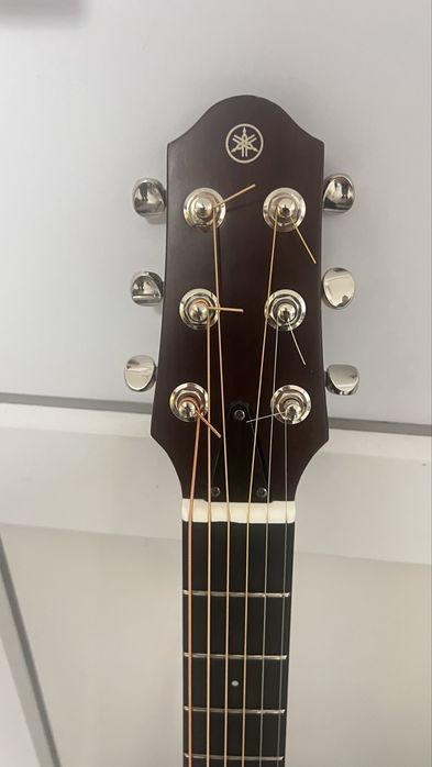 Електроакустична гитара Yamaha Silent SLG200s