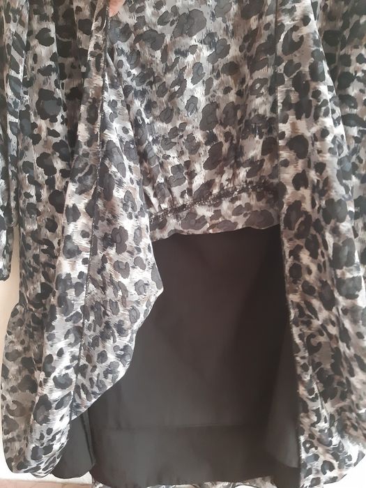 Nowa elegancka szara sukienka  L 40 panterka cętki midi