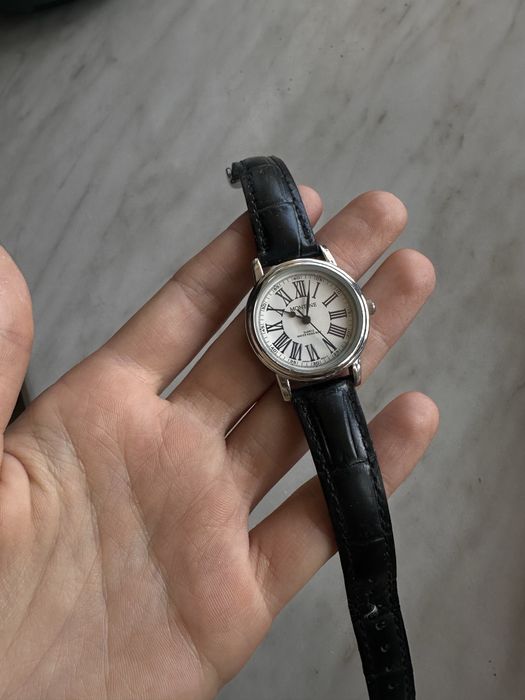 Швейцарський годинник Montine