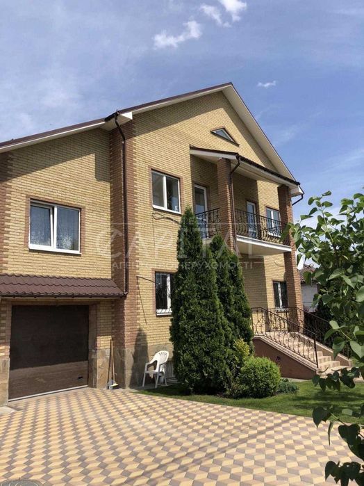 Продаж будинку 325м2, Княжичі, Броварський р-н, 8 соток