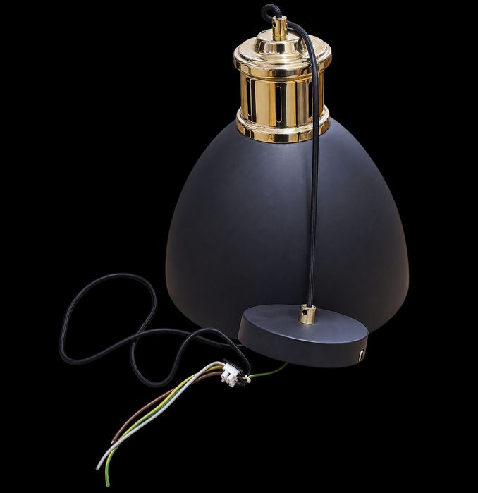 Lampa wisząca czarna ze złotymi elementami – używana 10szt
