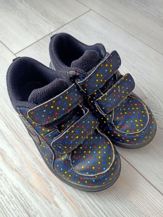 Adidasy Nike rozmiar 26