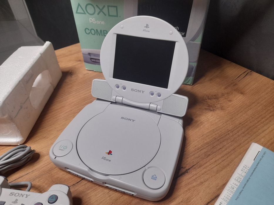 Psone combo scph-140 ntsc j Stan idealny przedmiot z prywatnych zbioró