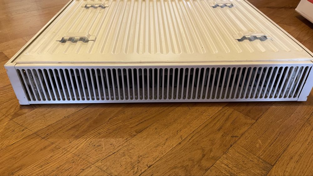 Продам радиатор отопоения  50/60