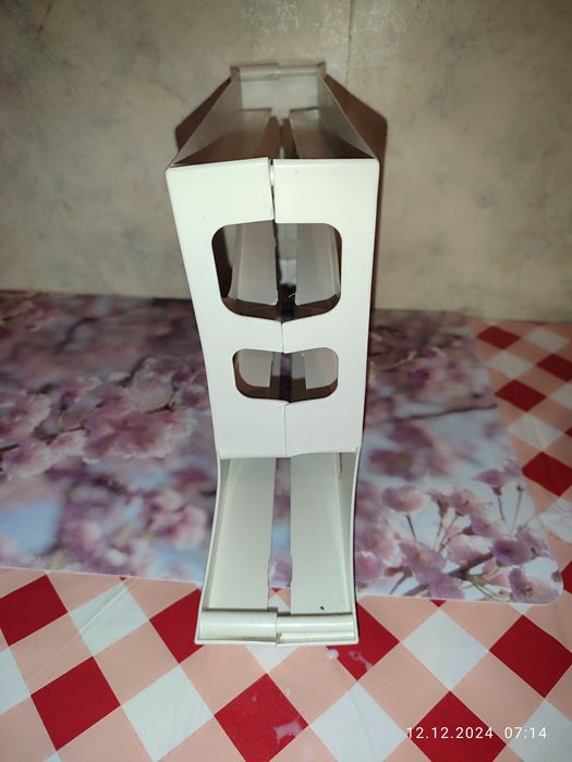 Контейнер для хранения яичек