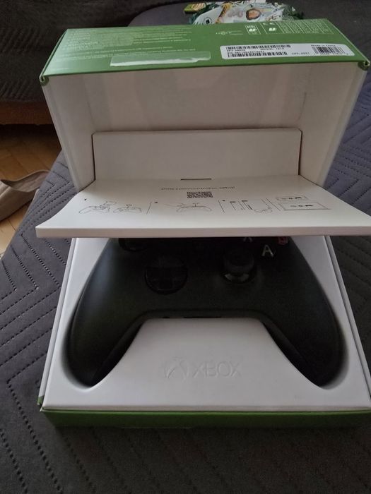 Xbox controller black