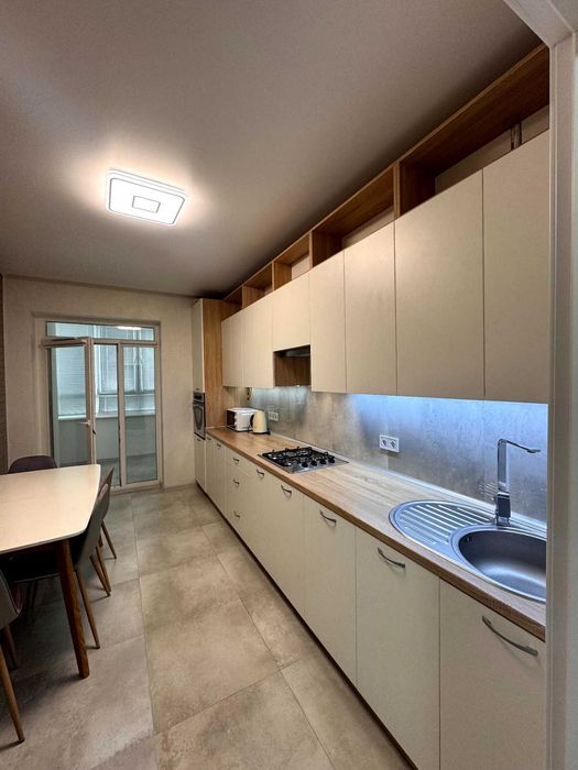 Оренда  1-кімнатної квартири (45 м²) — вул. Зелена, 281Б