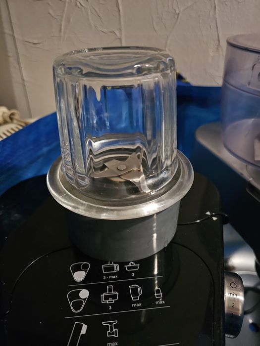 Części do robota Kenwood Prospero.  Młynek mały szklany