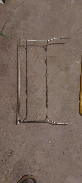 Półka na butelki do lodówki Amica