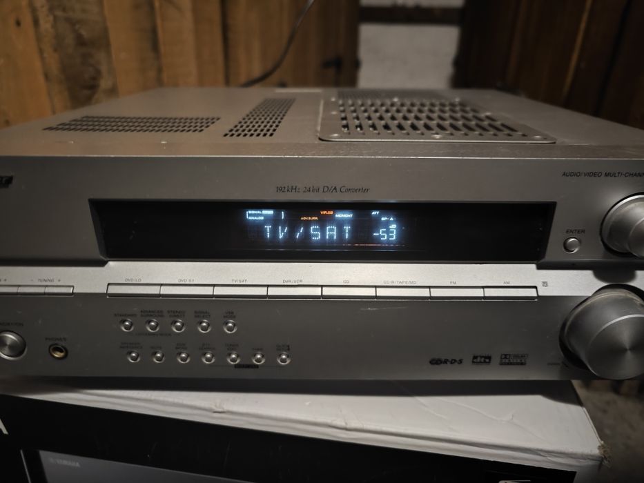 Amplituner Pioneer VSX-450  + głośniki surround i centralny