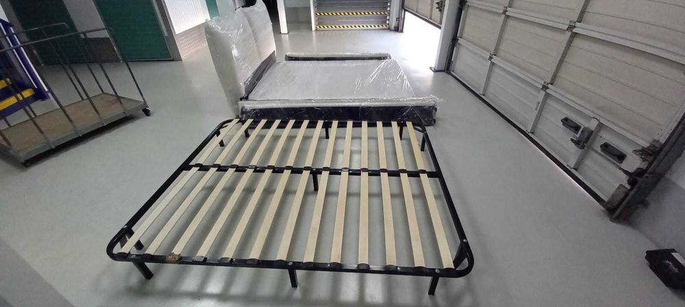 Cama de casal da Area