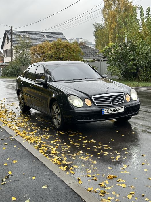 Продам Mercedes W211