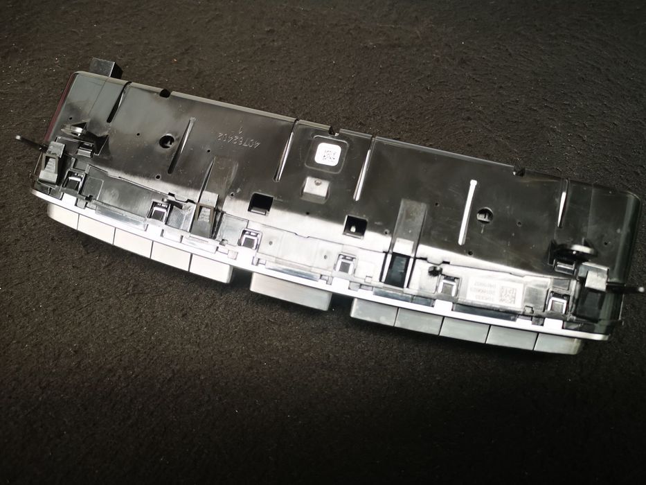 Comando sofagem Interruptores  consola central Mercedes w205 class c 2014- EPC