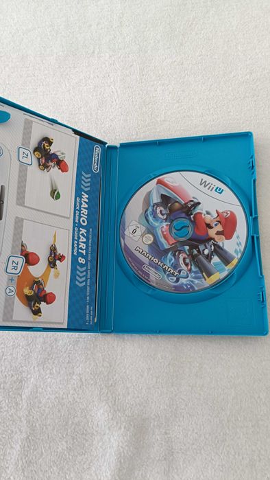 Jogo Nintendo Wii U - Mario Kart 8