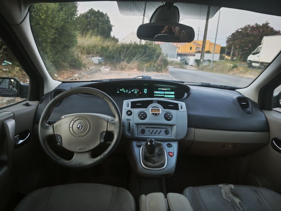 Renault Grand Scénic II 1.5 dCi (2005) – 7 Lugares