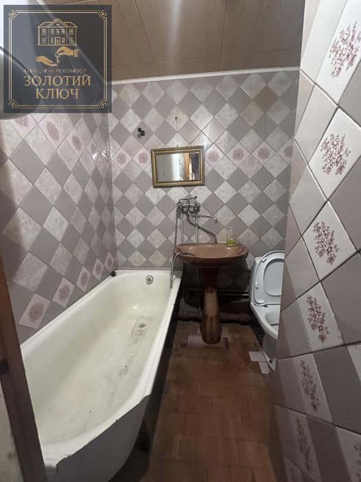 Продам одно кімнатну Попова