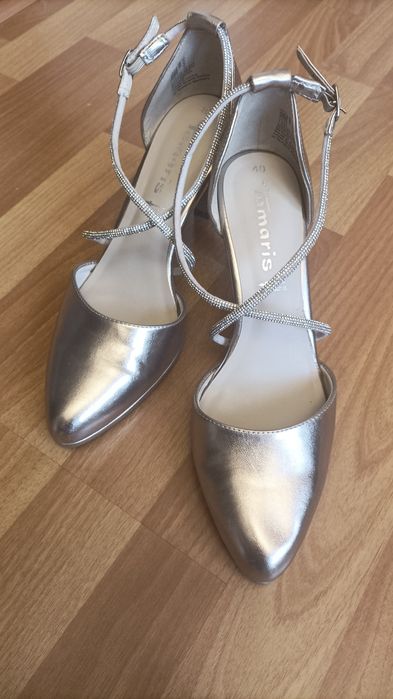 Шкіряні  туфлі 40 розмір Tamaris