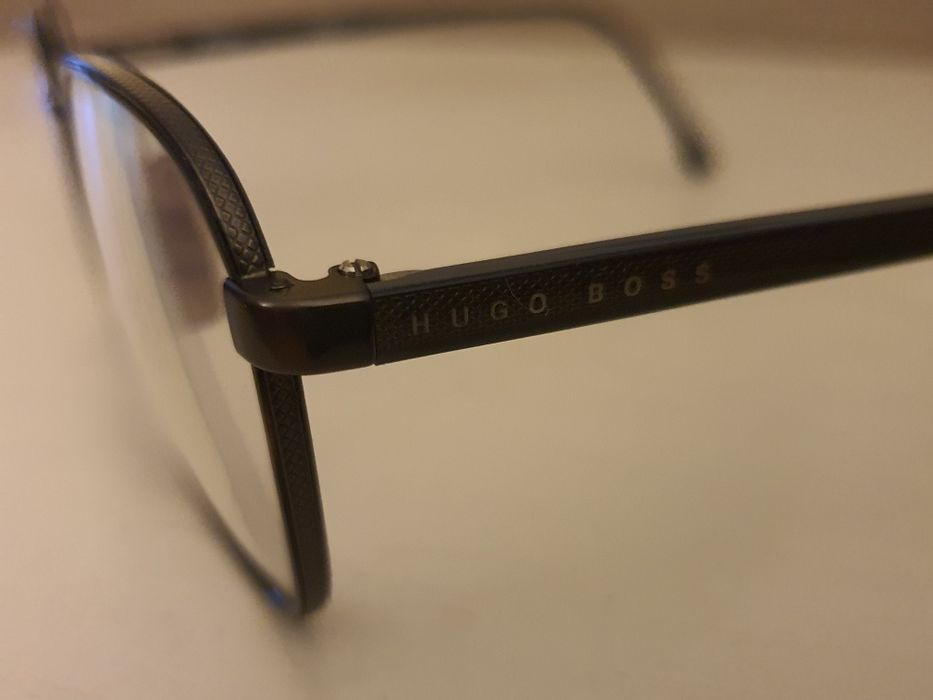 Armação de óculos Hugo Boss 1048 SVK