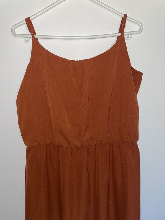 Vestido comprido cor de ferrugem/laranja queimado