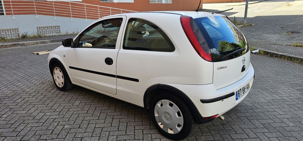 Opel corsa 1.3 cdti impecável a/c 06