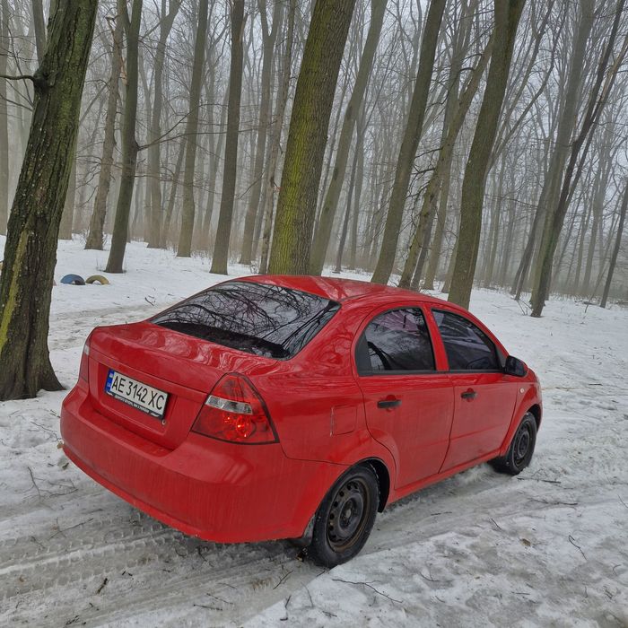 Продам шевроле авео в на ходу все ок з документами люби