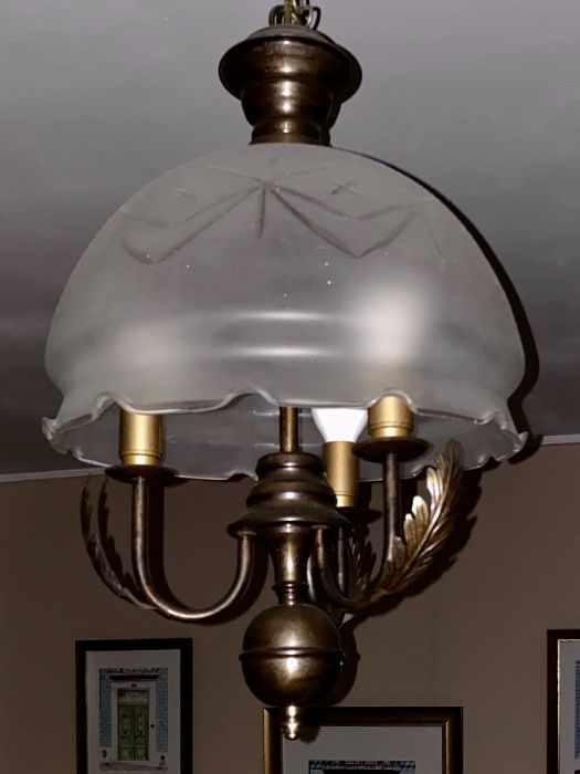 Renove a sua casa com este óptimo CANDEEIRO de Tecto