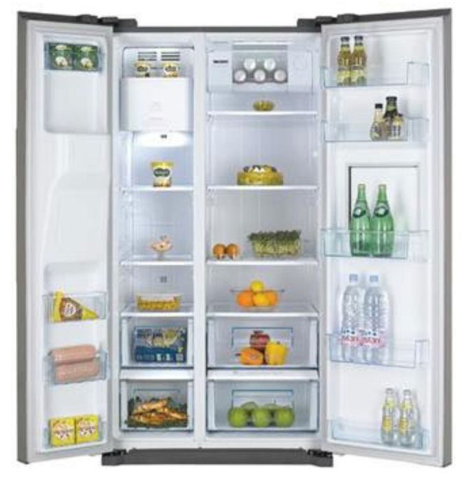 Рабочий холодильник двухдверный корейский