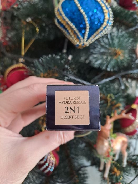 Estee Lauder  futurist Hundra Rescue тональный крем