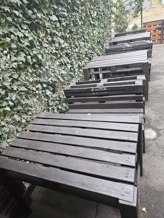 Меблі для літнього майданчика