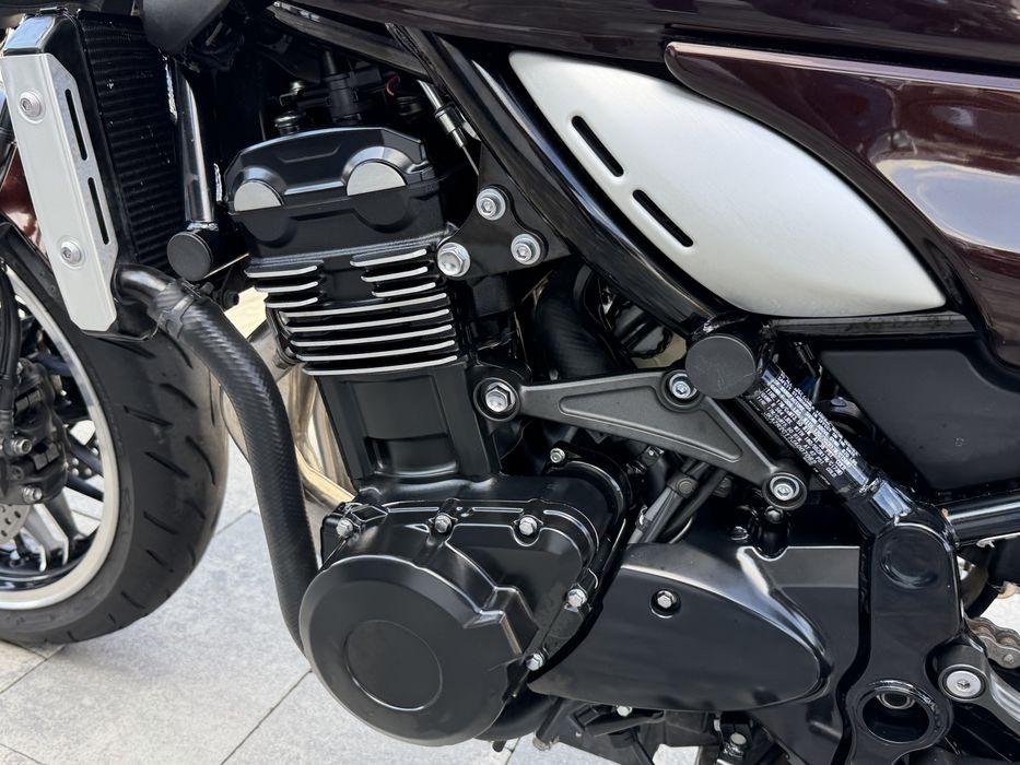 Kawasaki z 900 rs