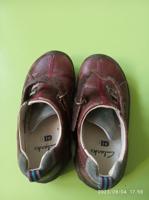 Buty chłopięce Clarks 26