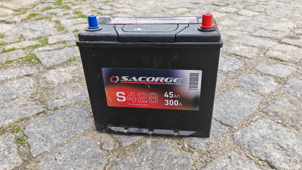 Bateria nova - 45 Ah - 300A