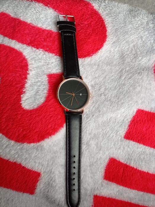 Zegarek damski czarny
