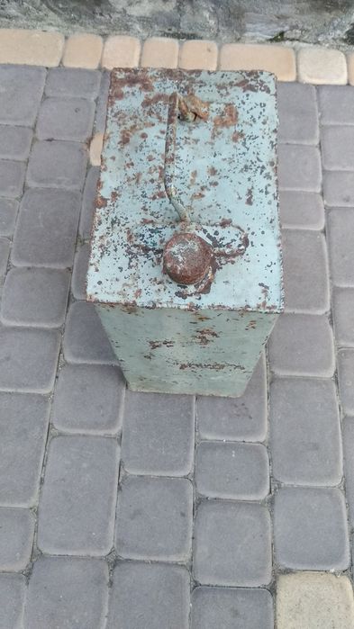 Продам каністру 20л.(саморобна)
