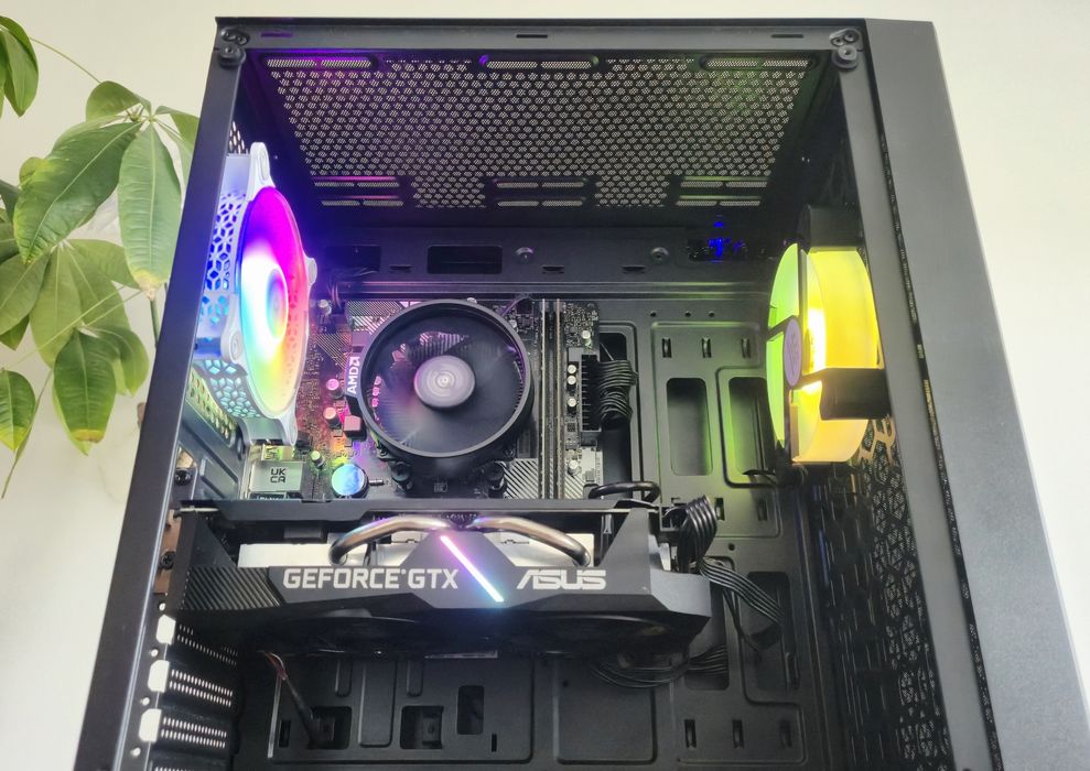 Pc Gaming Ryzen 5/ GTX 1660S / 32GB/ SSD garantia