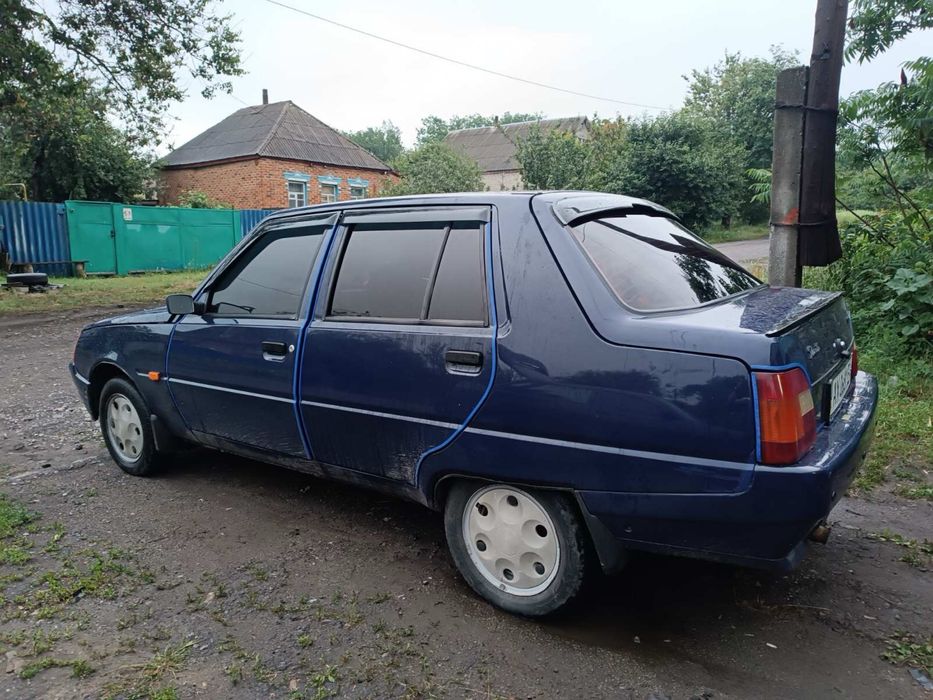 Автомобіль Славута 1.3