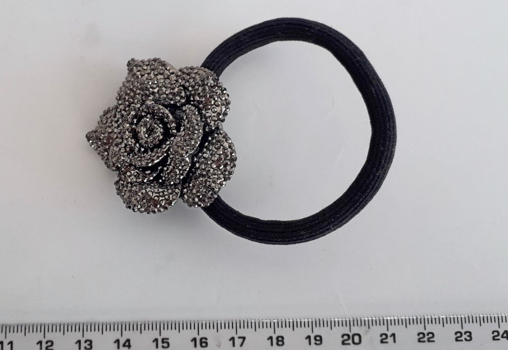 Зажим для волос "Чёрная роза"