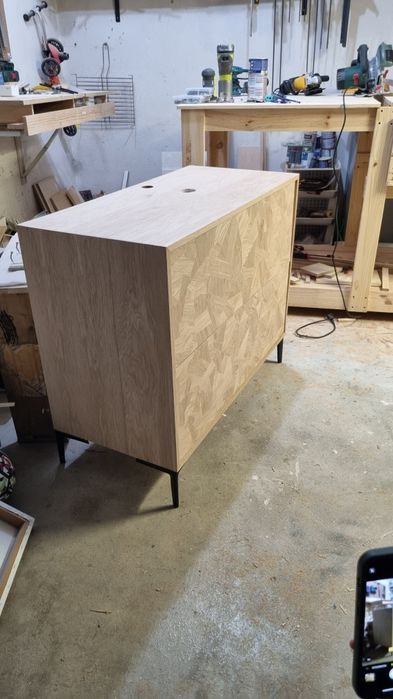 Serviços carpintaria, reparação/construções