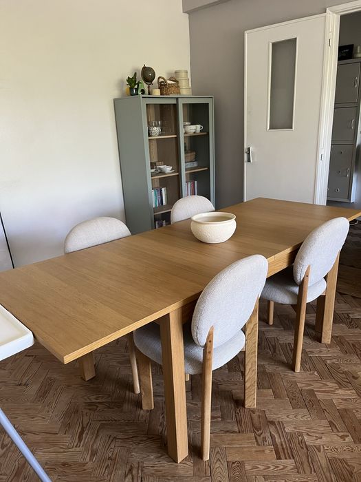 Mesa extensível IKEA + 4 cadeiras La Redoute – conjunto sala de jantar